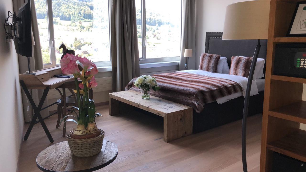 Glashaus Hotel Menziken Esterno foto